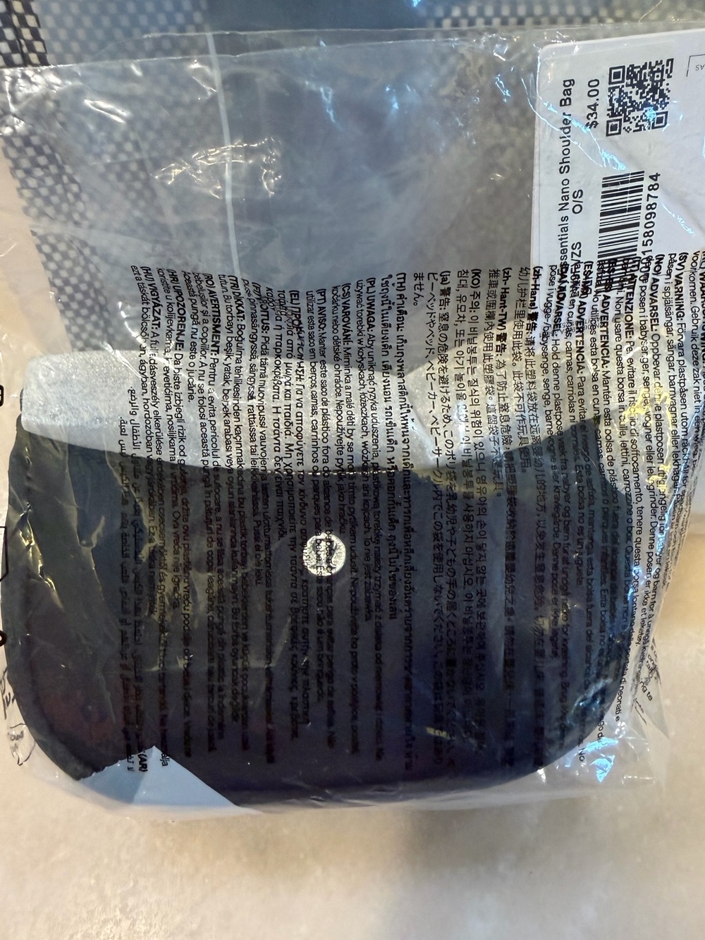 NWT Lululemon Two Tone Canvas Mini Boxy Tote 4.5L - Black BUNDLE - Picture 9 of 14